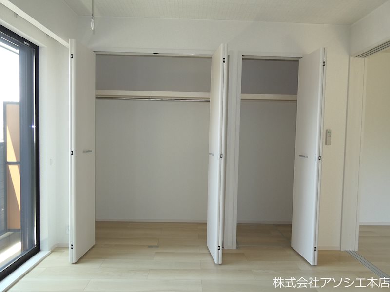 エテルノ・グランデⅡ クローゼット