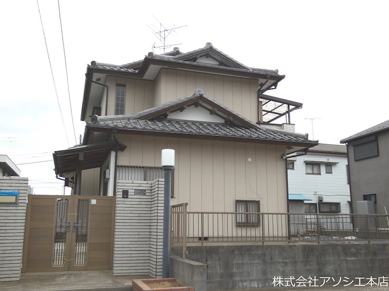 吉村貸家 吉村貸家のご紹介は住まいの窓口アソシエにお任せください。