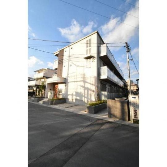 shu shu cinque shu shu cinqueのご紹介は住まいの窓口アソシエにお任せください。