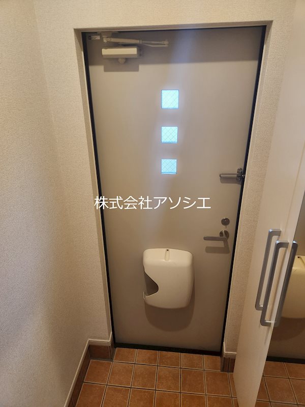 マーベラス 玄関