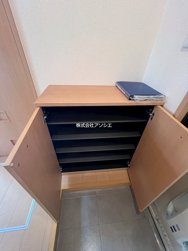 アムールS三郷 収納