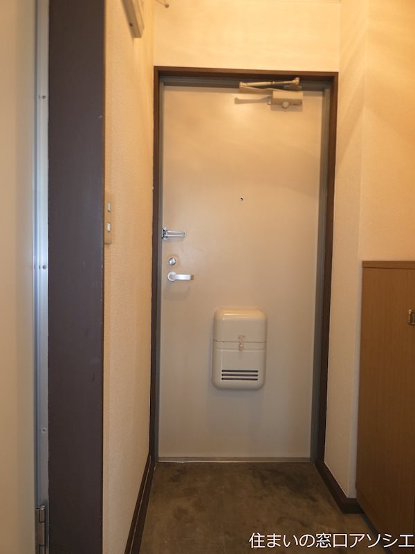 Rフォレストビル ※写真は反転タイプになります。