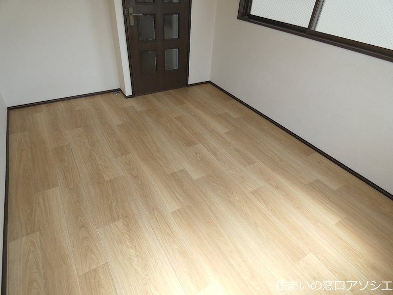 Rフォレストビル ※写真は反転タイプになります。