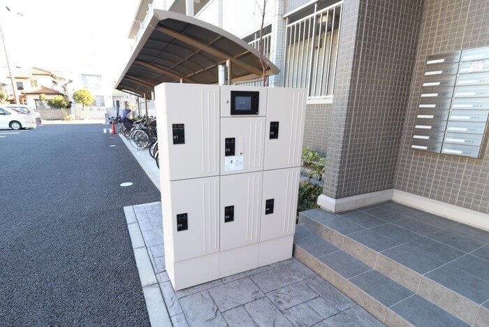 グレイス（草加市氷川町） 宅配Box
