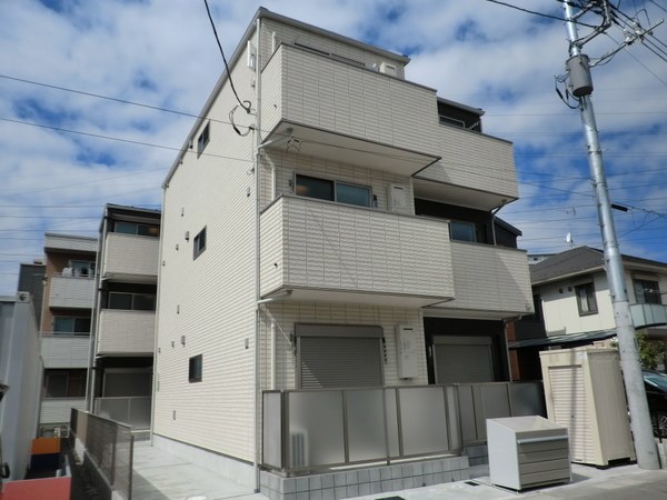 グランフィールド八潮のご紹介は住まいの窓口アソシエにお任せください。