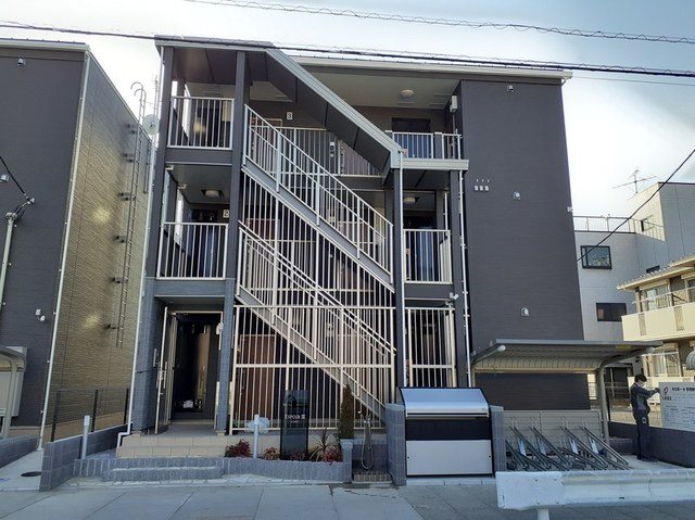 エスポアⅢのご紹介は住まいの窓口アアルパソシエにお任せください。