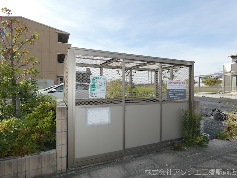 エクセル　弐番館 ゴミ集積場