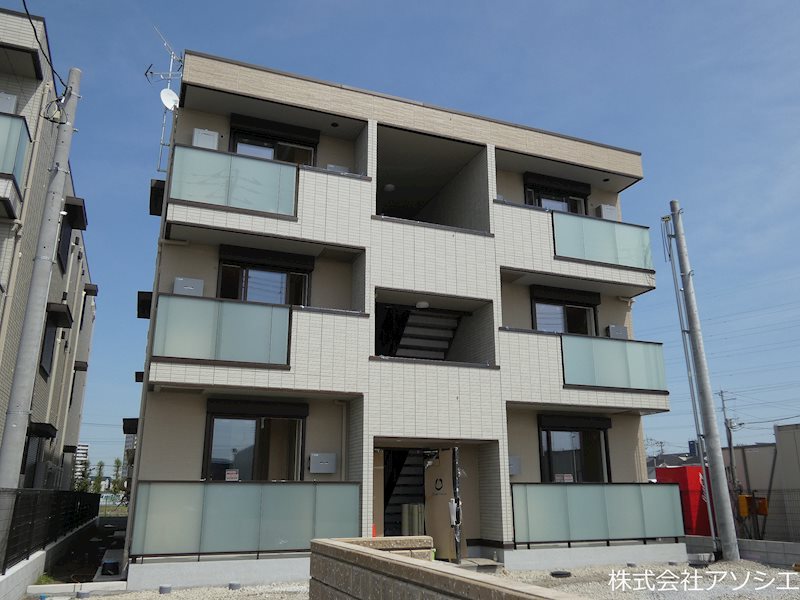 アヴァンス八潮Cのご紹介は住まいの窓口アソシエにお任せください。