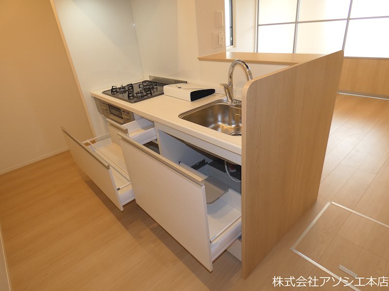 アヴァンス八潮 C 収納