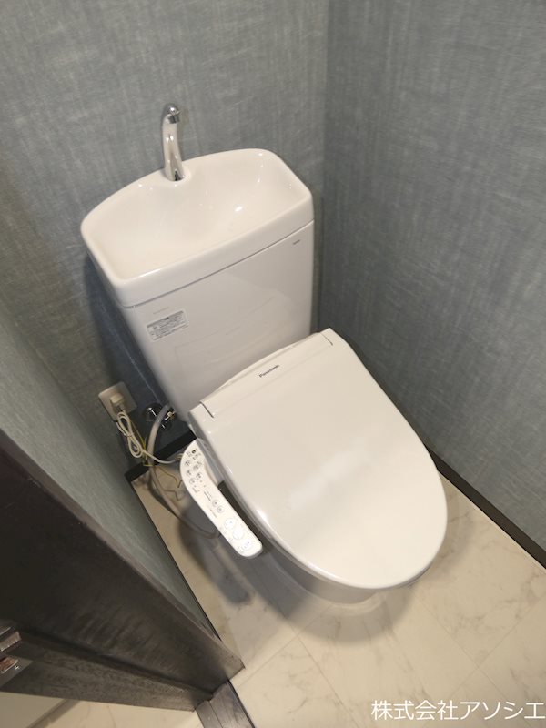 セントラルイースト ウォシュレット便座