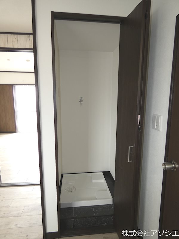 セントラルイースト 室内洗濯機置き場
