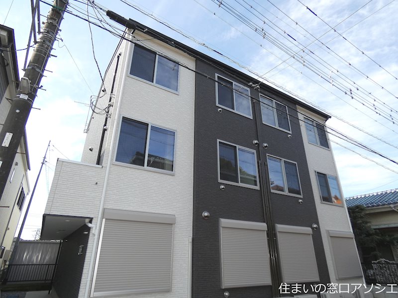 Ambition備後西のご紹介は住まいの窓口アソシエにお任せください。