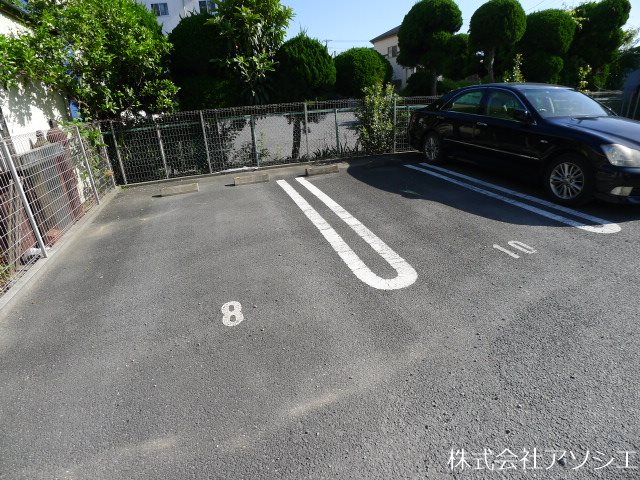 エクセル西袋 駐車場