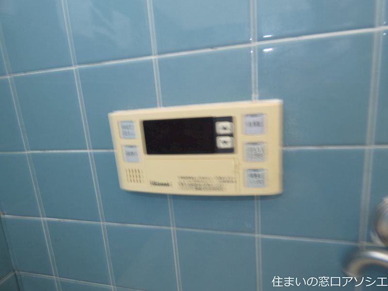 稲垣貸家　　北 給湯器パネル