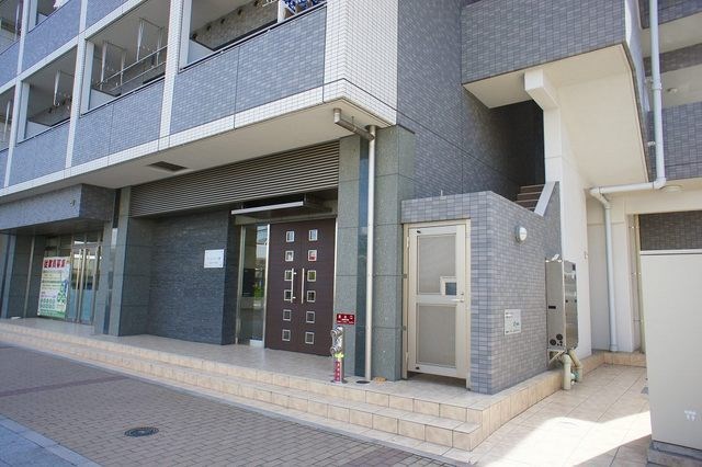 アミティエ　八潮 エントランス