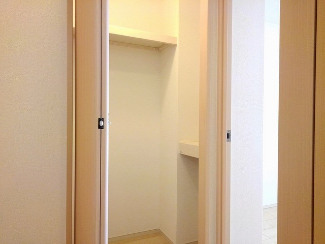 アミティエ　八潮 収納