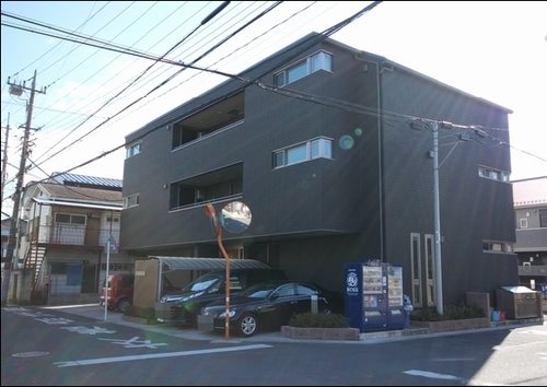イサレイ 外観