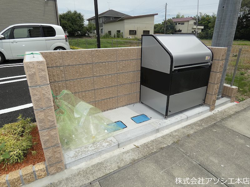 モナコⅢ ゴミ集積場
