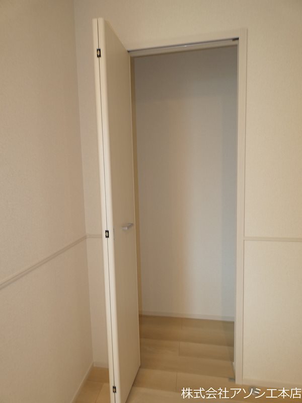 モナコⅢ 収納