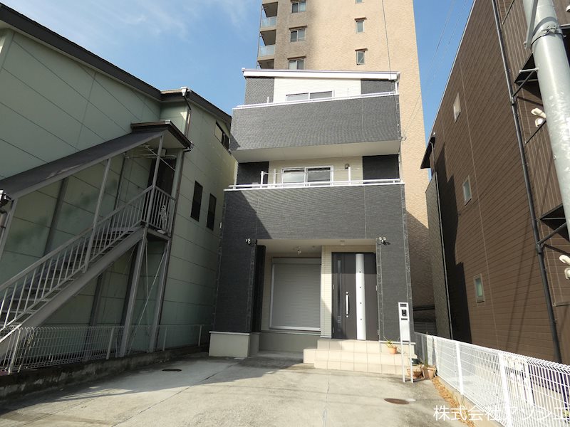弥生町レントハウス 弥生町レントハウスのご紹介は住まいの窓口アソシエにお任せください。