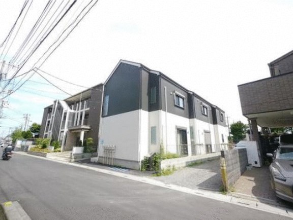 アルビオンシティ三郷 外観