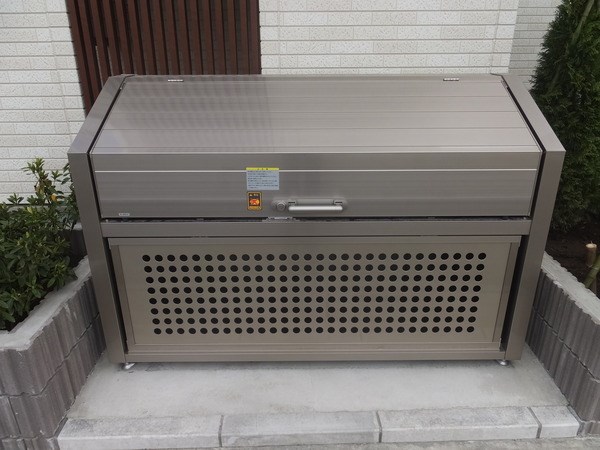 クレドールV 敷地内ごみ置き場