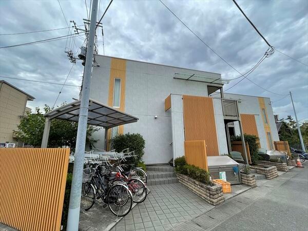 グリーンハピネスⅠのご紹介は住まいの窓口アソシエへ