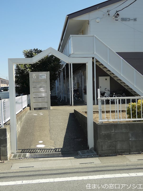石崎コーポ エントランス