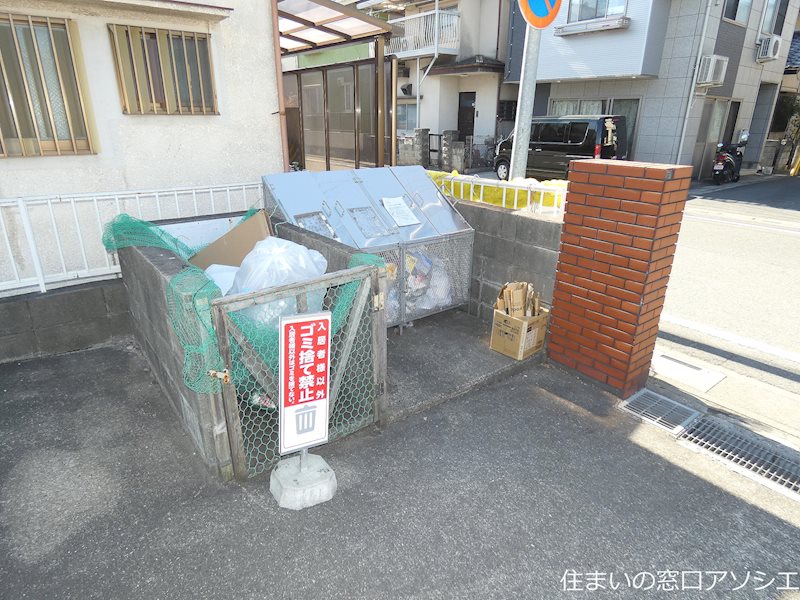 石崎コーポ ゴミ集積場