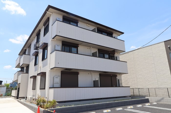 アーバンヘブンのご紹介は住まいの窓口アソシエ三郷駅前店へ