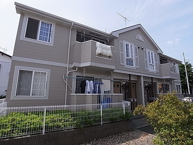 ドミール彦沢のご紹介は住まいの窓口　アソシエへお任せください。
