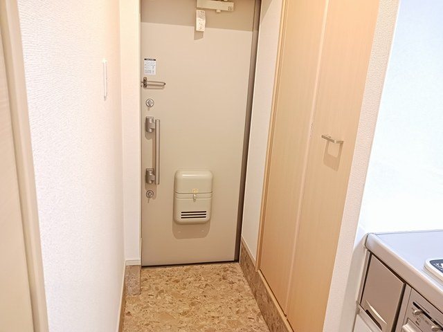 ヴェルファーレ　Ⅲ 玄関