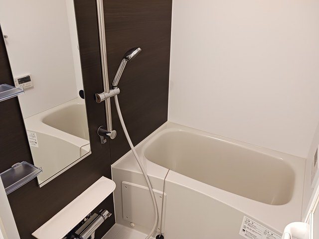 ヴェルファーレ　Ⅲ 浴室乾燥機付きバスルーム