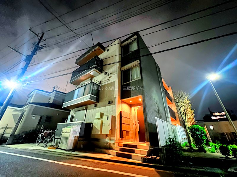 セレスティア南花畑のご紹介は住まいの窓口アソシエにお任せください。