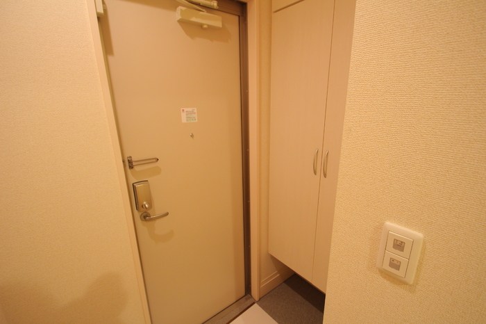 サンフレール　B 玄関