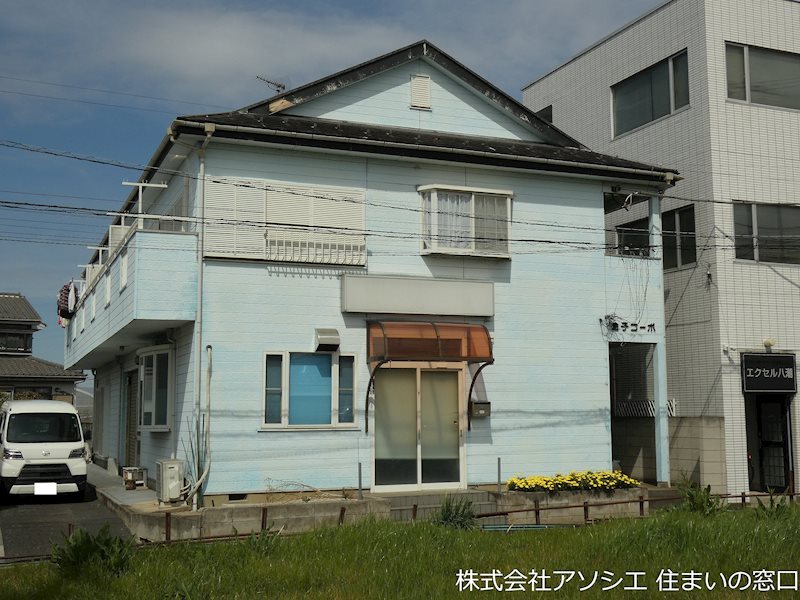 金子コーポのご紹介は住まいの窓口アソシエにお任せ下さい