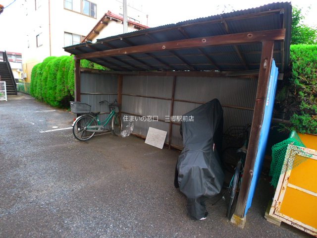 香コーポ 駐輪スペース