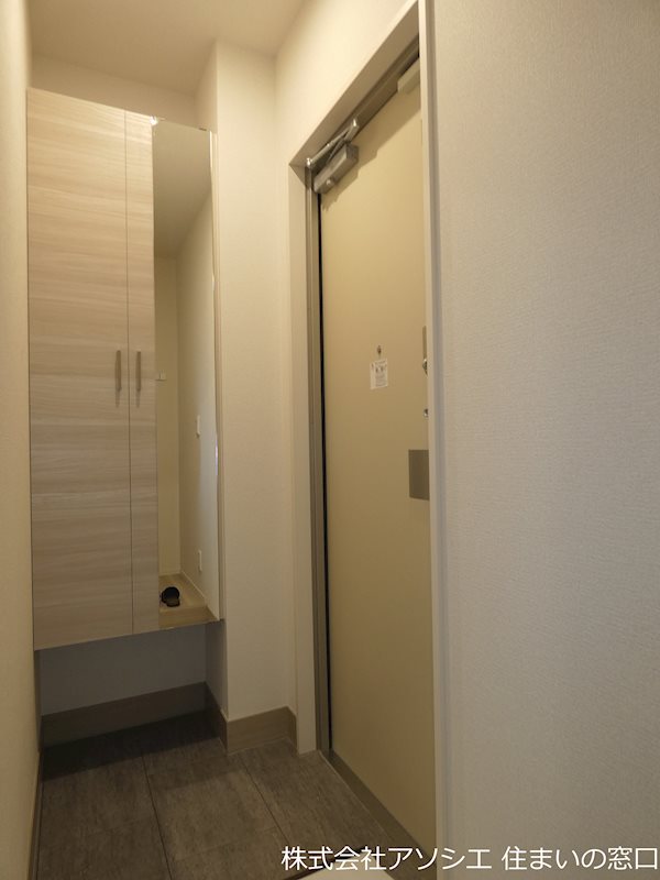 アグライア 玄関