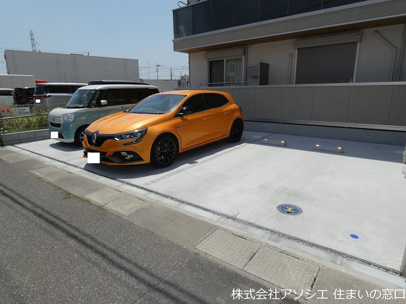 アグライア 駐車場