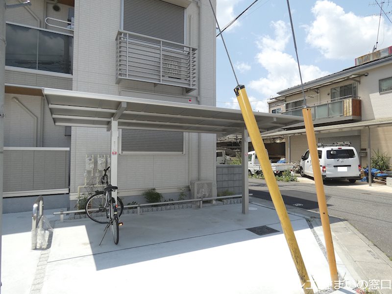 アグライア 駐輪場