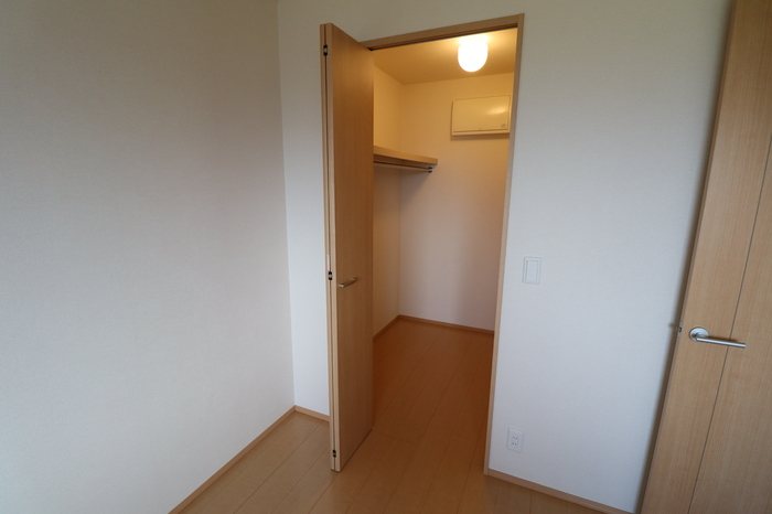 エクセル弐番館 収納