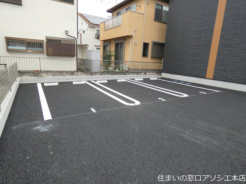赤山BASE 駐車場
