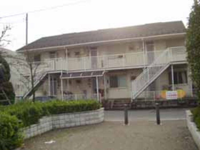 メゾンパークのご紹介は住まいの窓口アソシエにお任せください。